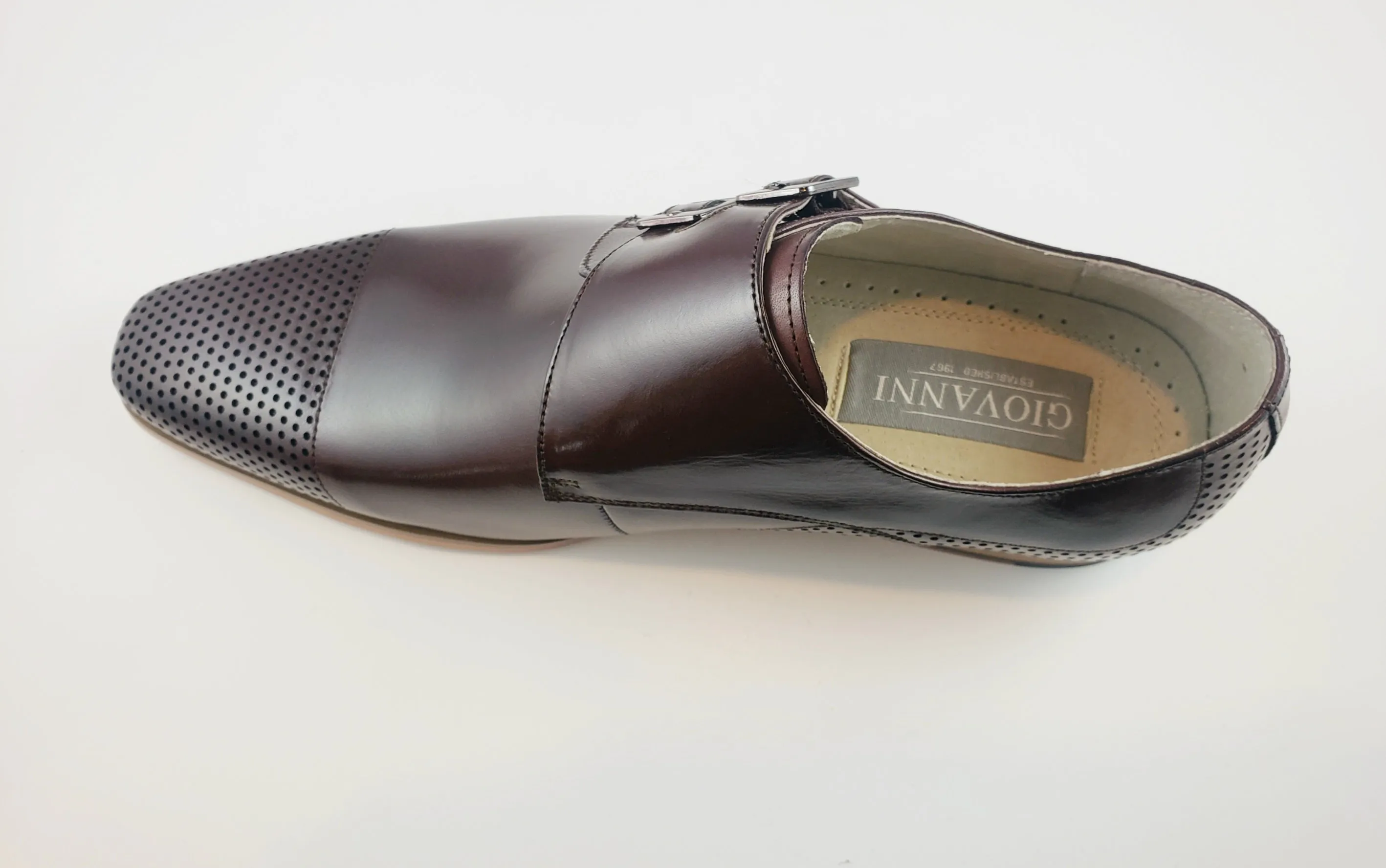 Giovani slip on Burgundy shoes