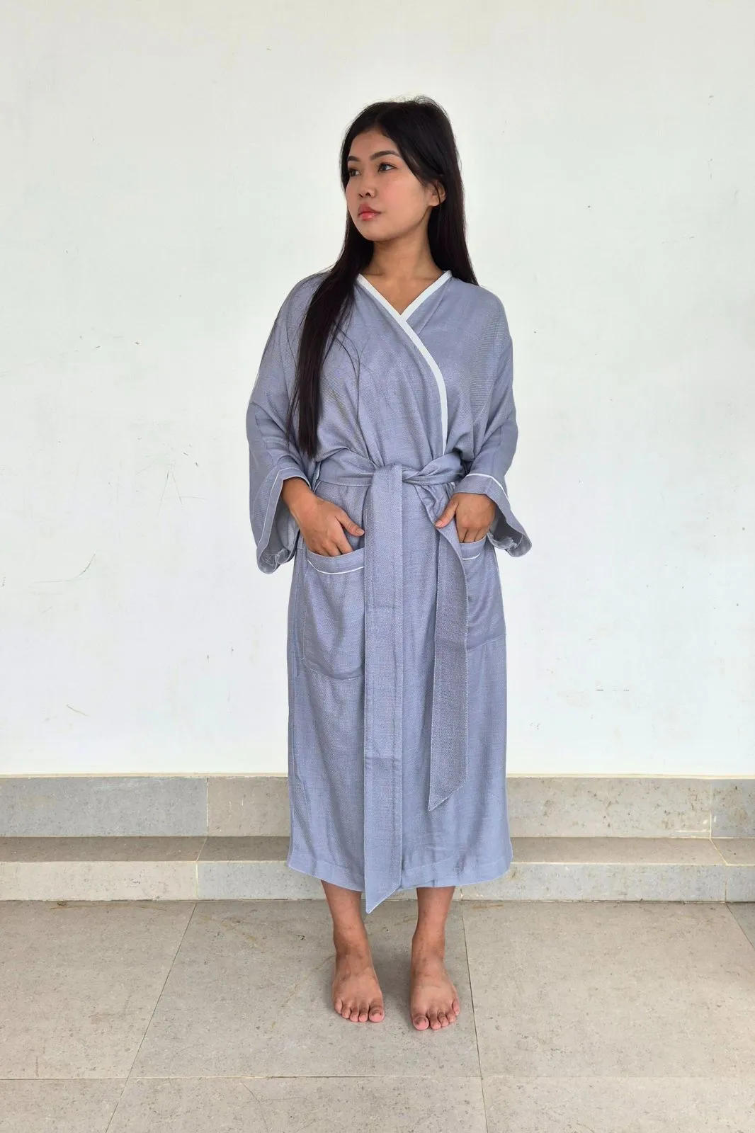 Kimono Style Bamboo Bathrobe, Winter Frost, Blue