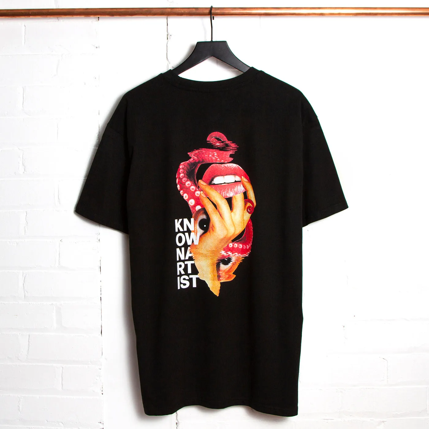 Known Artist 007 - Tshirt - Black