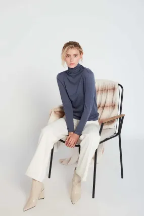 Lightweight Turtleneck Sweater