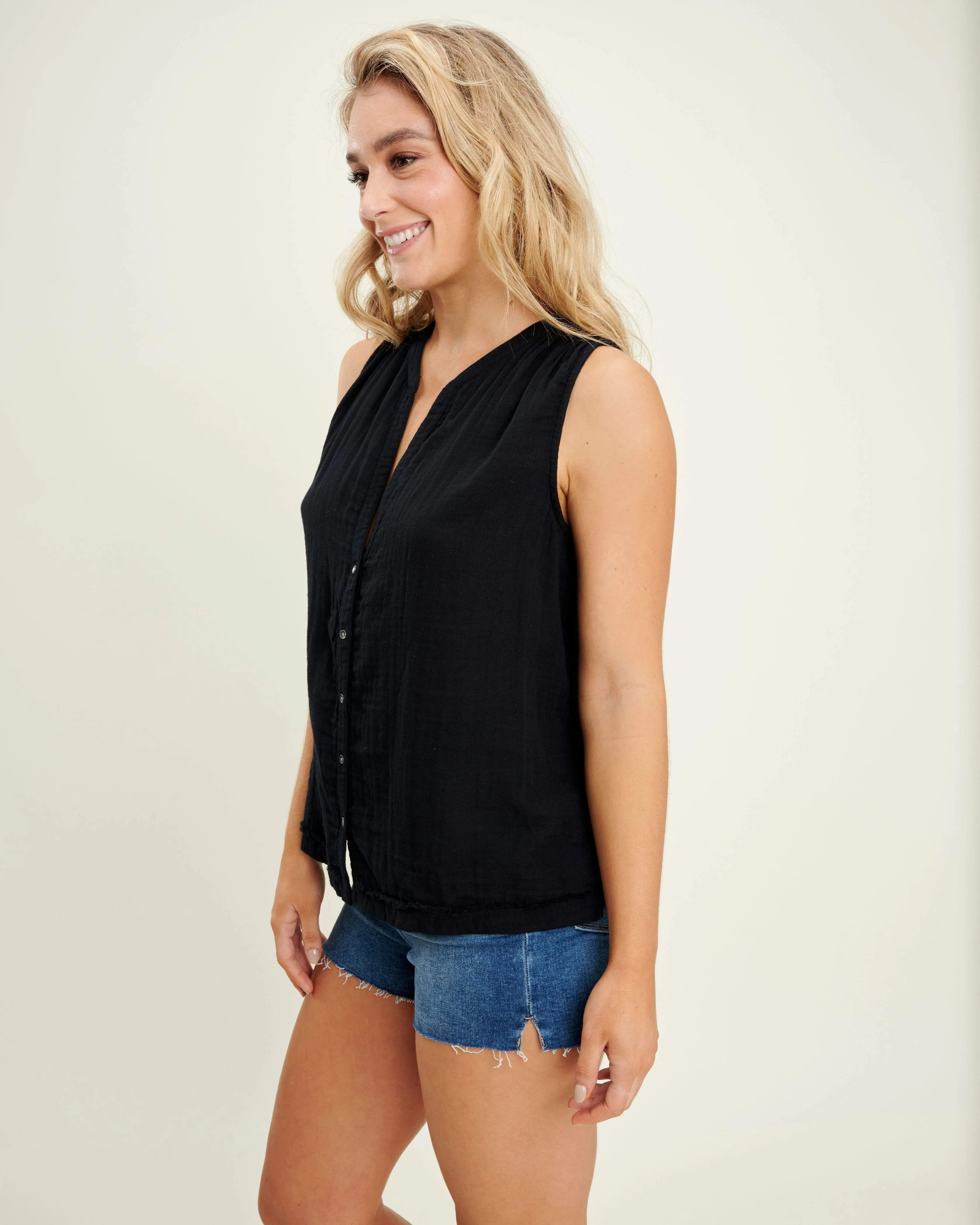 Splendid - Ruby Sleeveless Tank Top in Black