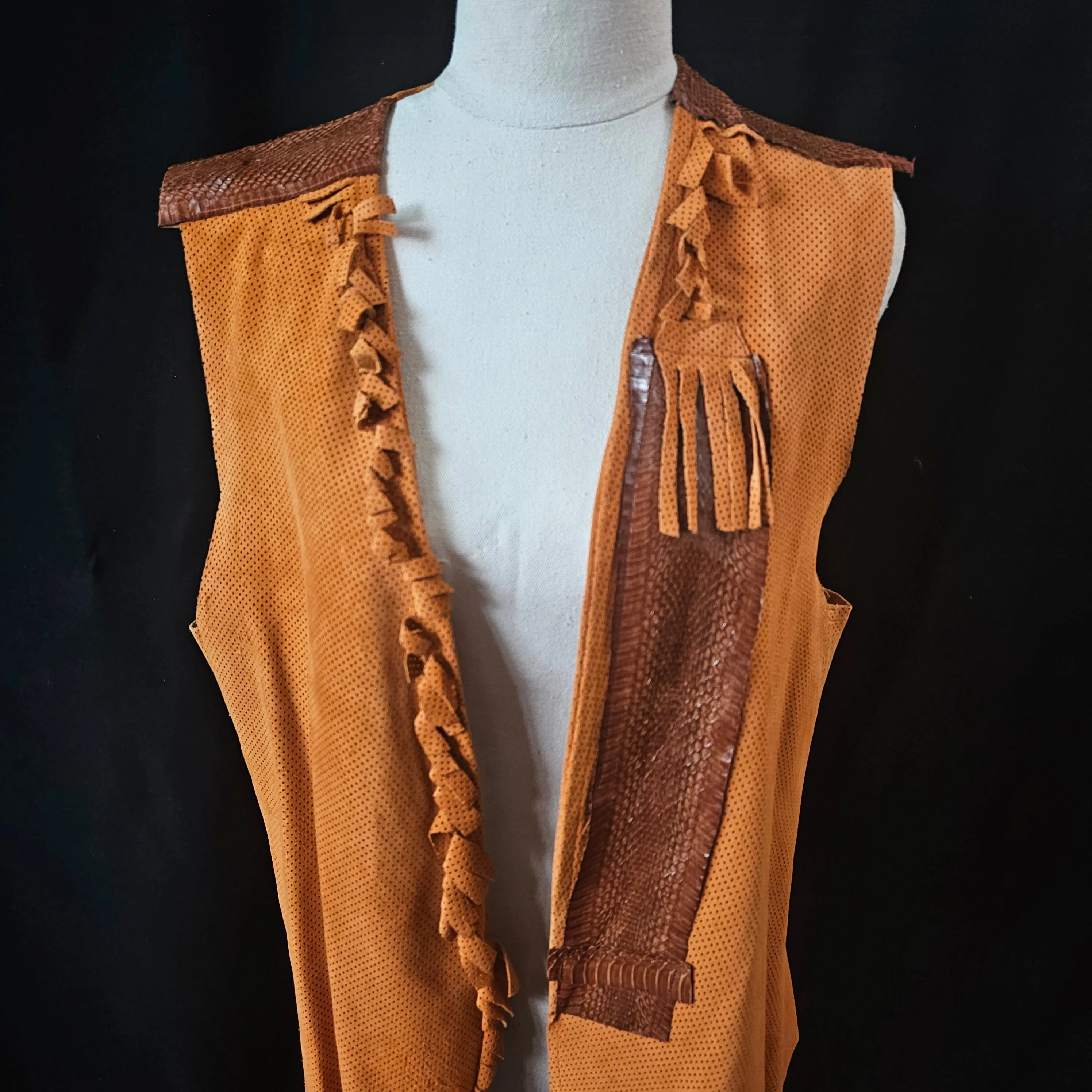 Vintage Suede Leather Vest Size (14)