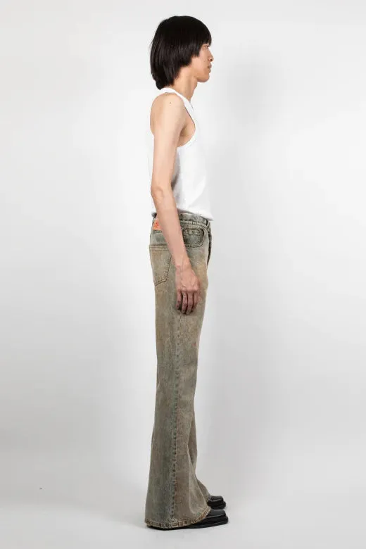 Wide leg jeans