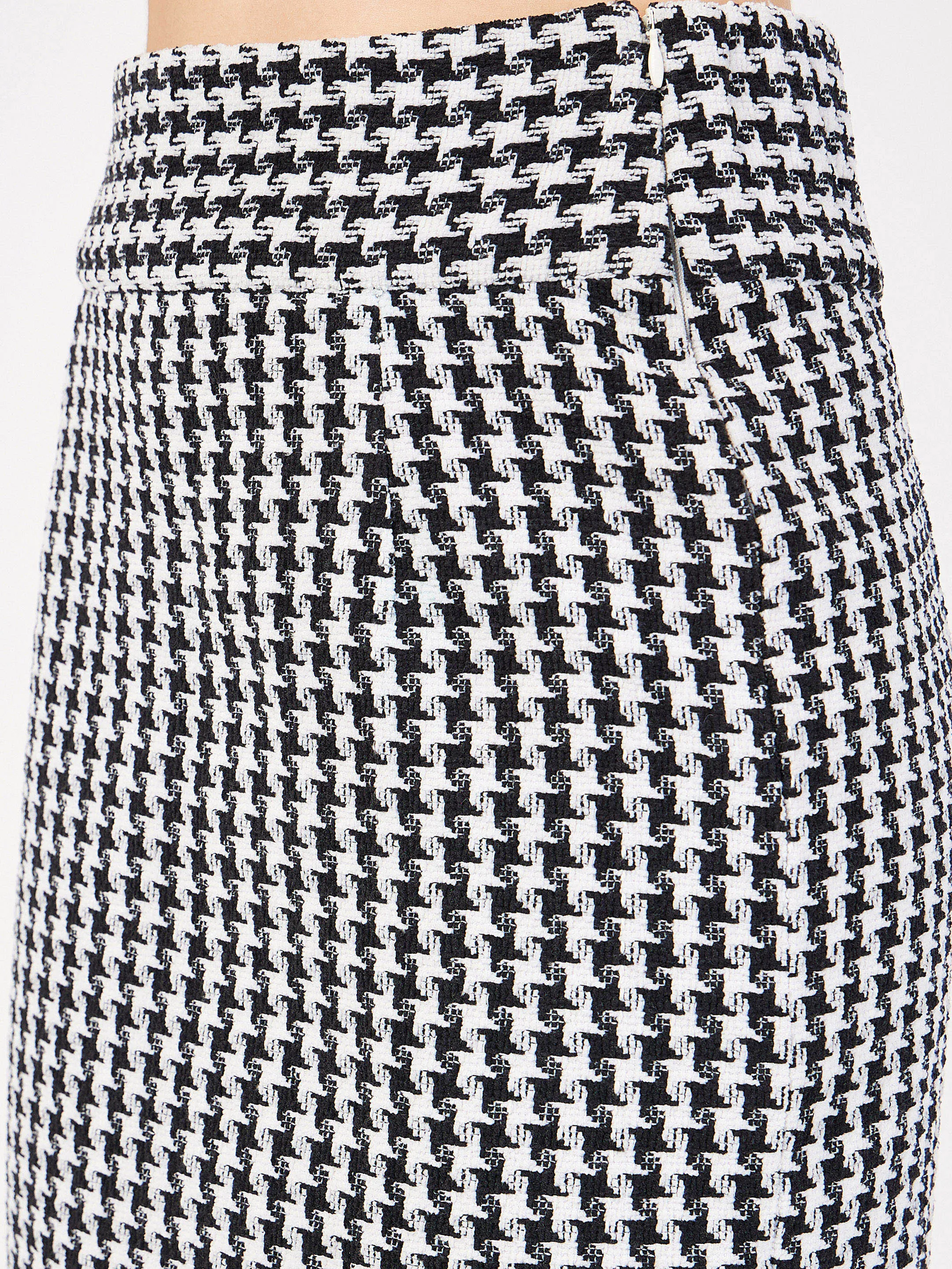 Women Black Geometrical Jacquard Tweed Pencil Skirt